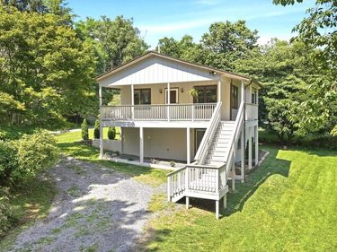 28 WORLDS END LANE, LINDEN, VA 22642