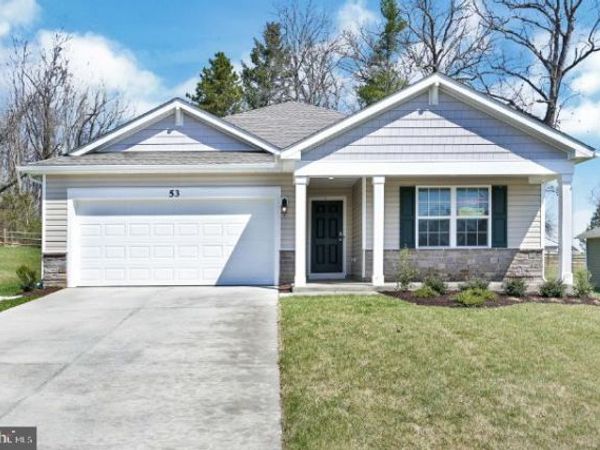 318 ORPINGTON DRIVE , MARTINSBURG, WV 25403