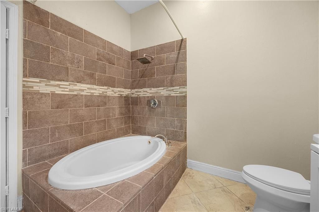 7823 Marx Dr, North Fort Myers, FL 33917 Photo