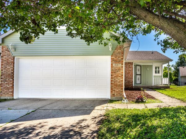 1667 Park Castle Way, Indianapolis, IN 46229
