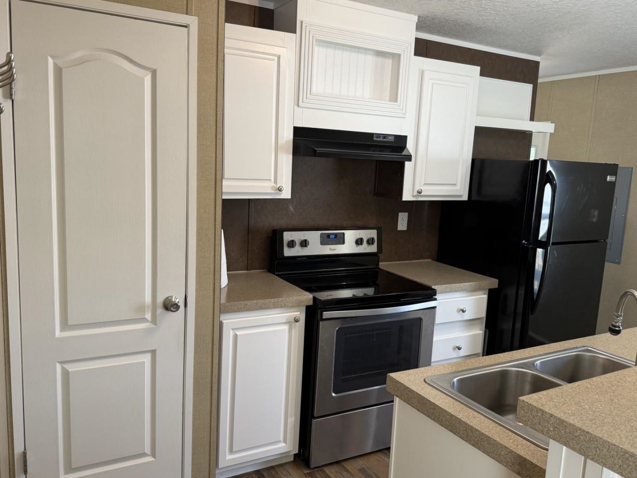4650 Peachtree Rd Photo 20