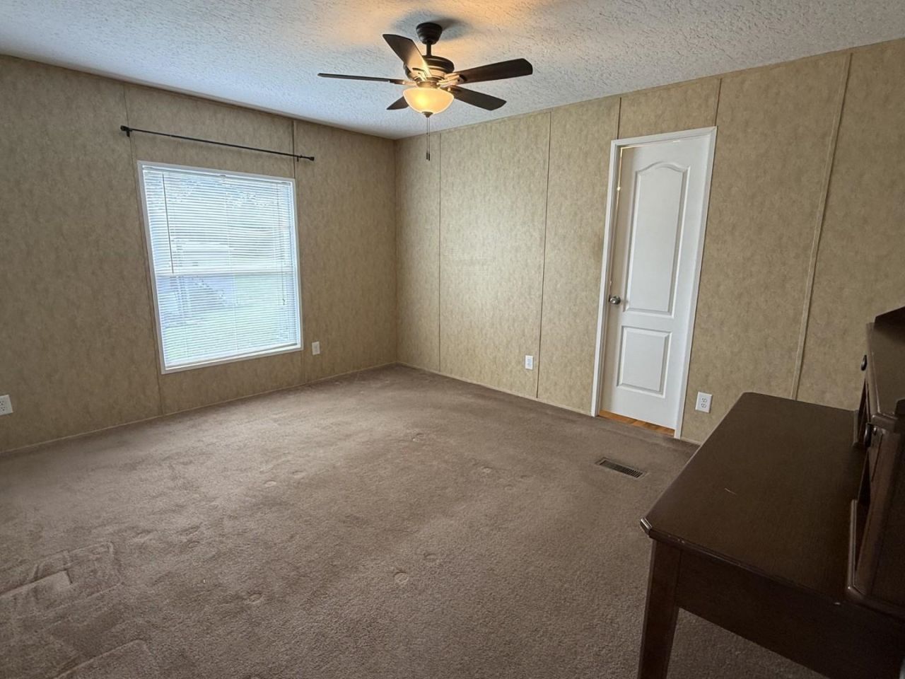 4650 Peachtree Rd Photo 29