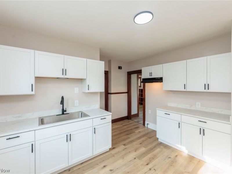 2233 E 33rd Street, Lorain, OH 44055 Photo 5