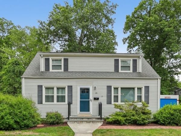 26 Maclennon Pl, Fanwood, NJ 07023