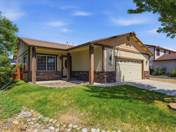18329 Dustin Court, Reno, NV 89508