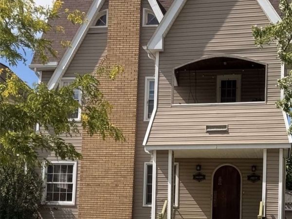 14924 Arden Avenue , Lakewood, OH 44107
