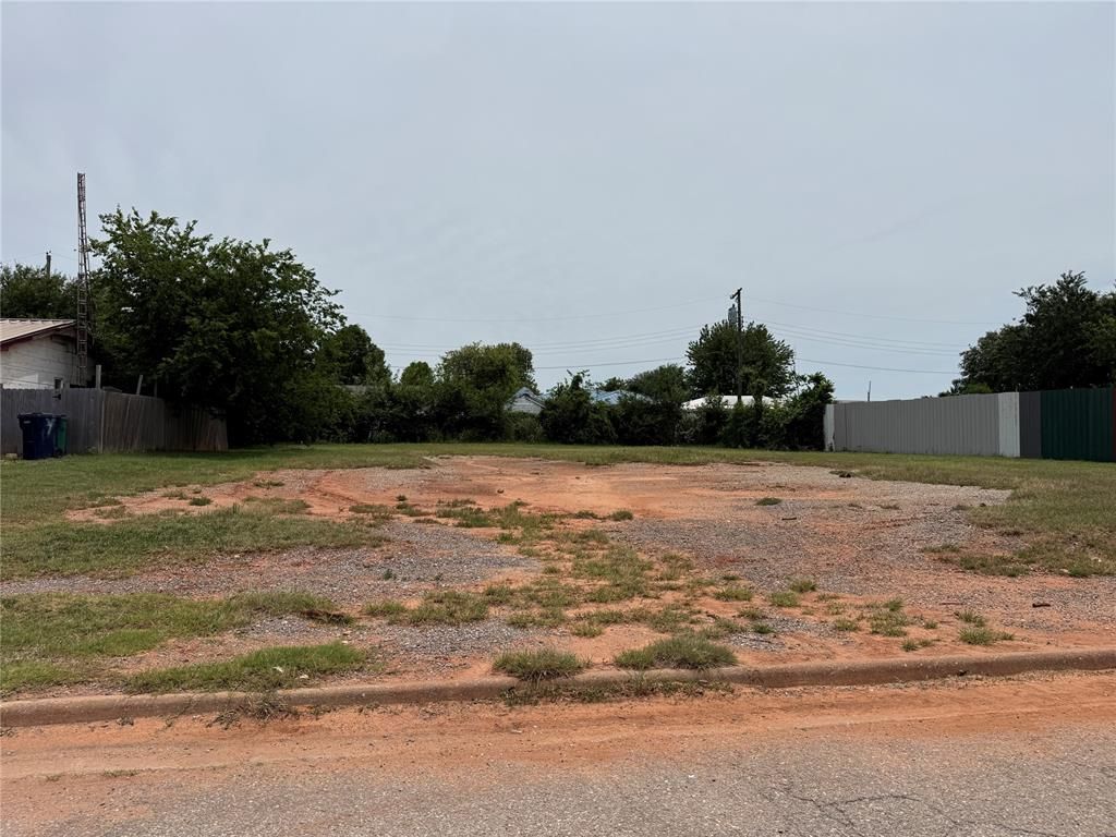 Se 60th Terrace, Oklahoma City, OK 73149 Main Photo