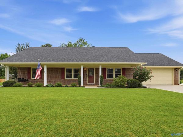 122 Wickstone Road, Meridianville, AL 35759