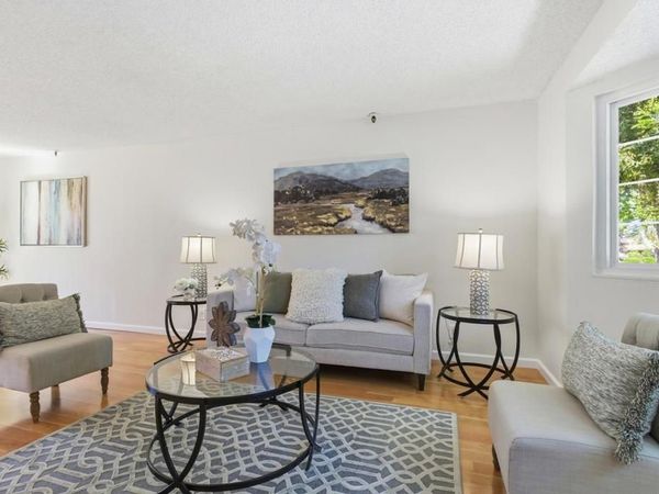 824 Bay Street, Mountain View, CA 94041