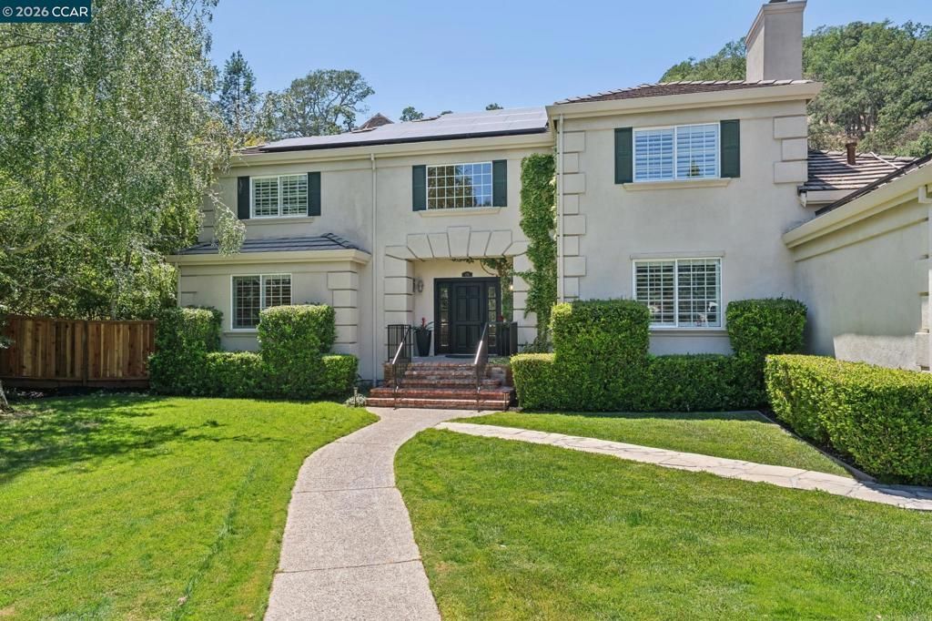 136 Lark Ct, Alamo, CA 94507 Main Photo
