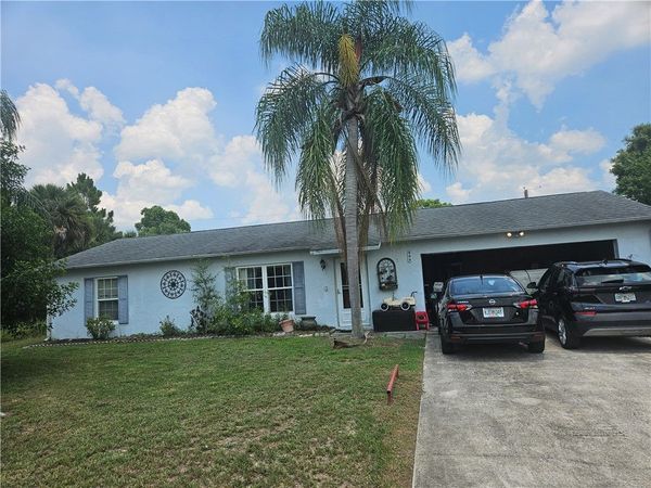 689 Caballero Avenue SE, Palm Bay, FL 32909