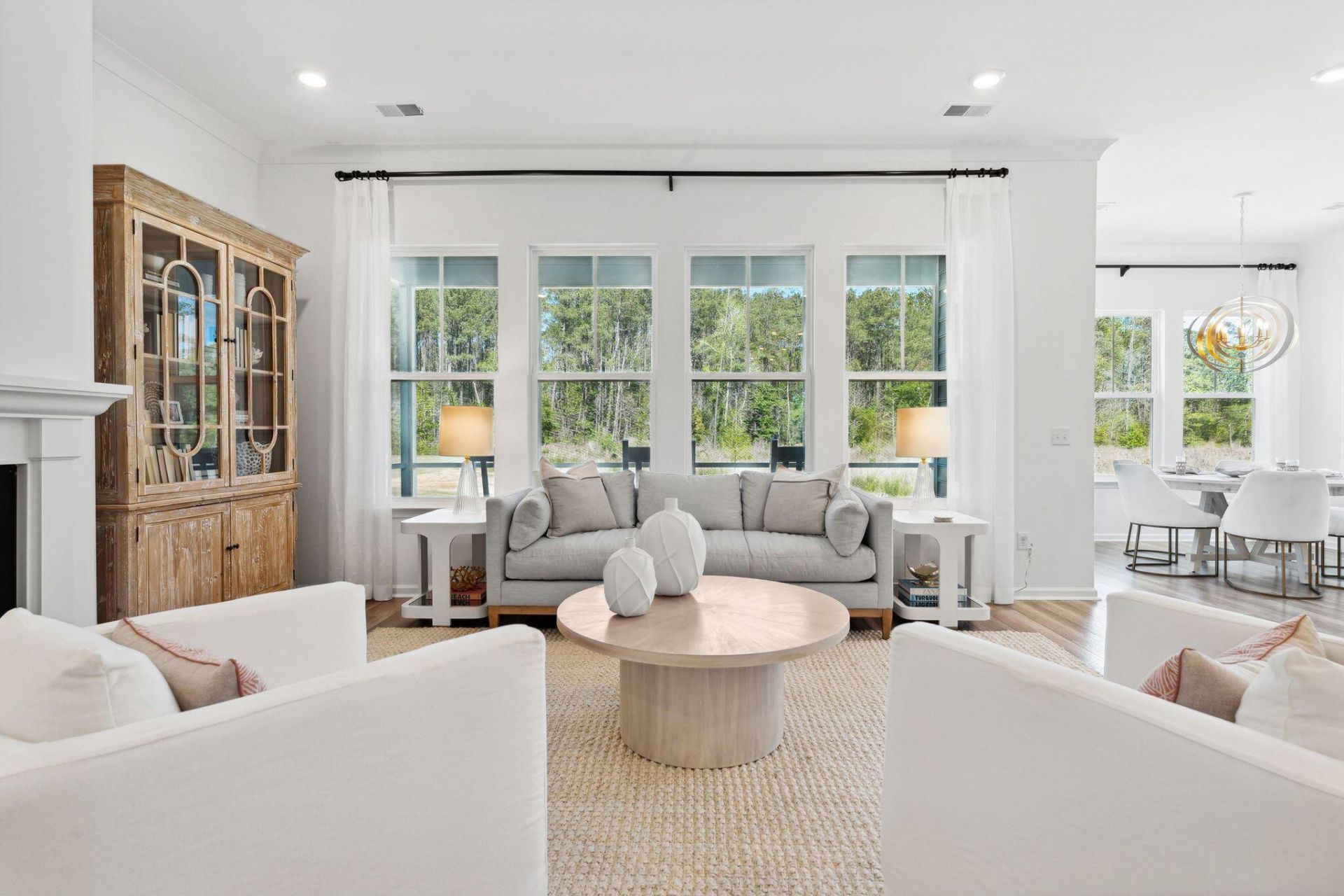 1006 Sea Trout Street Photo 4