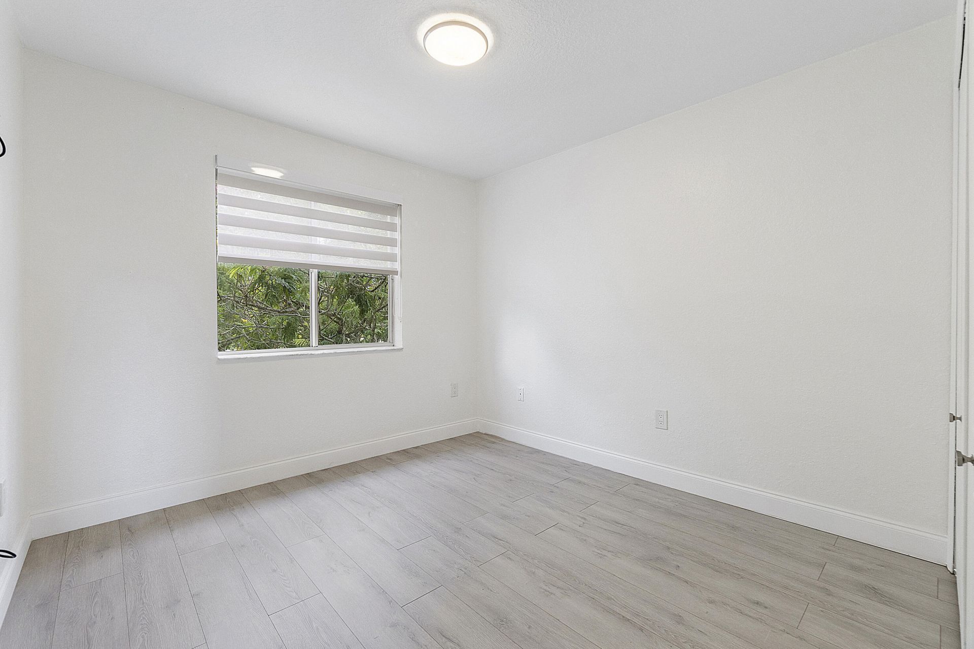 3923 SW 169th Terrace, Miramar, FL 33027 Photo