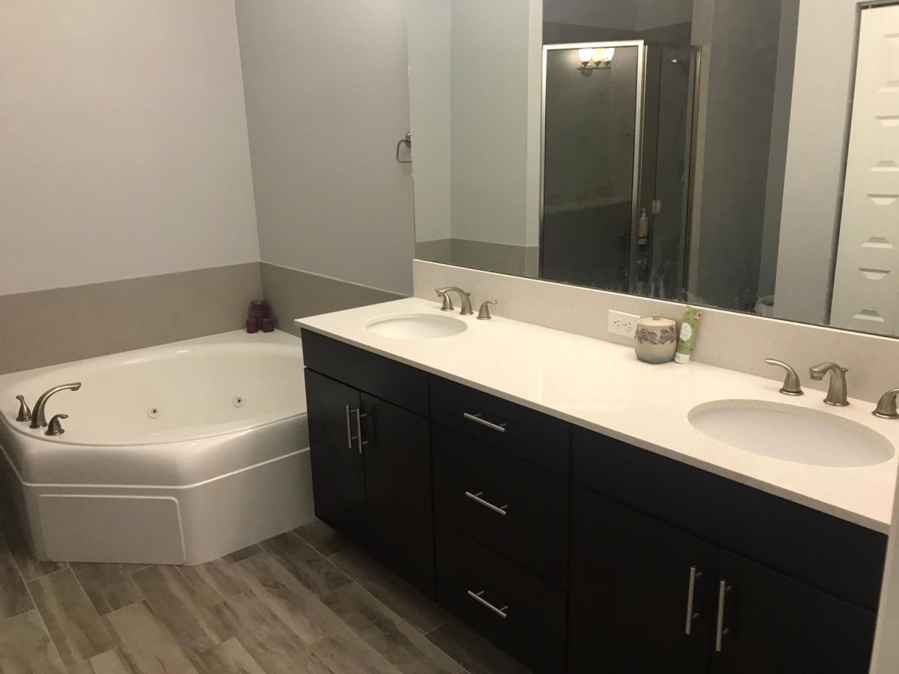 19103 NE 8th Court, Miami, FL 33179 Photo