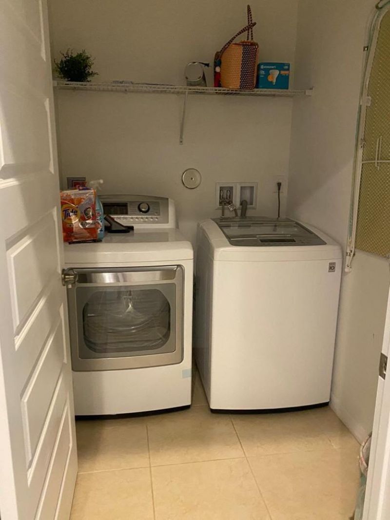 19103 NE 8th Court, Miami, FL 33179 Photo