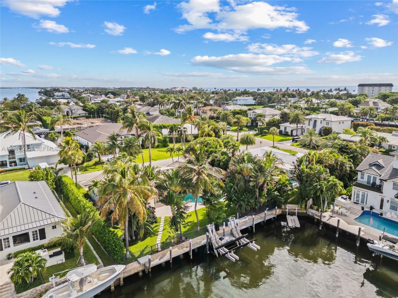 18 Eleuthera Dr, Ocean Ridge, FL 33435 Photo
