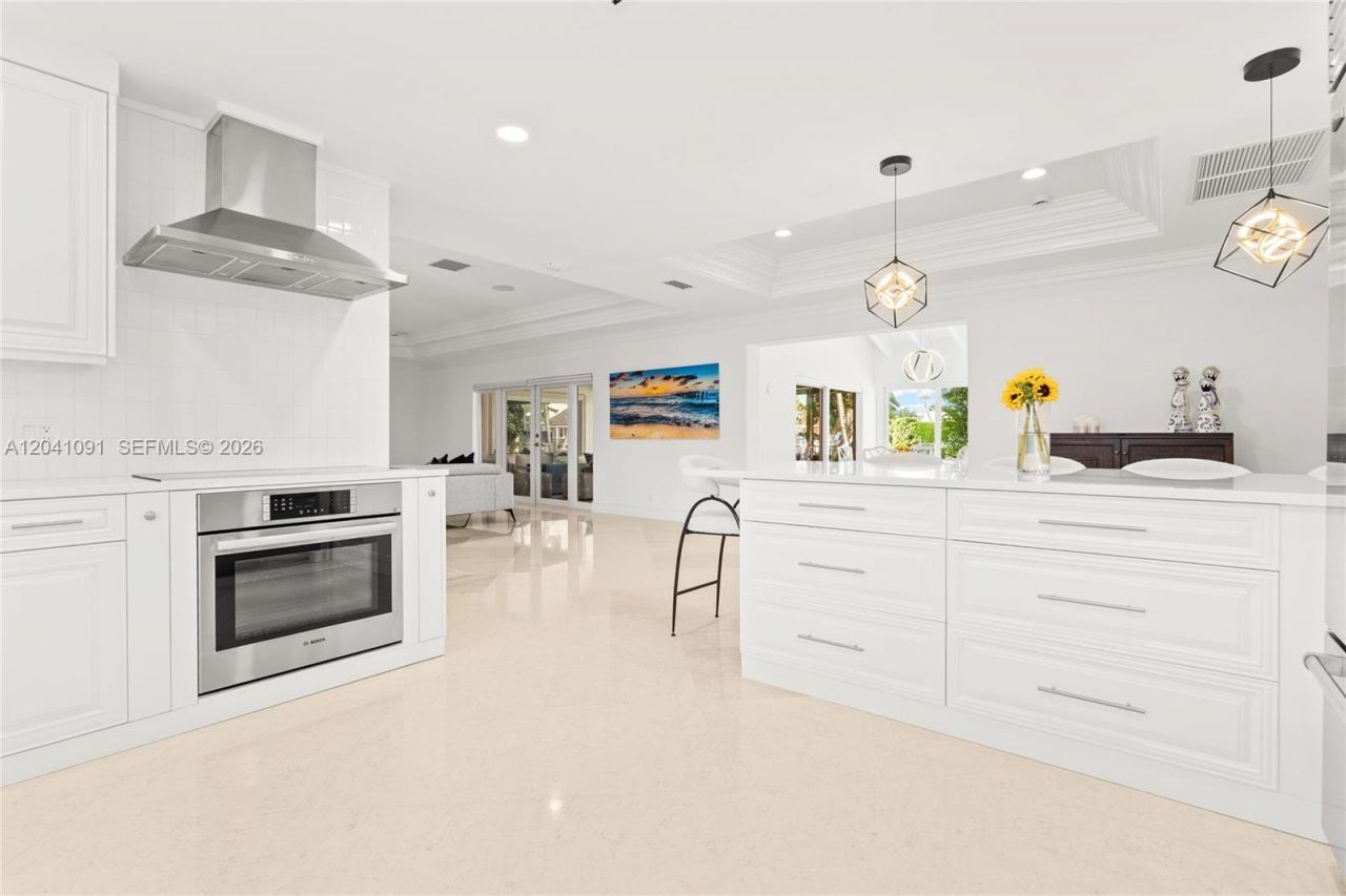 18 Eleuthera Dr, Ocean Ridge, FL 33435 Photo