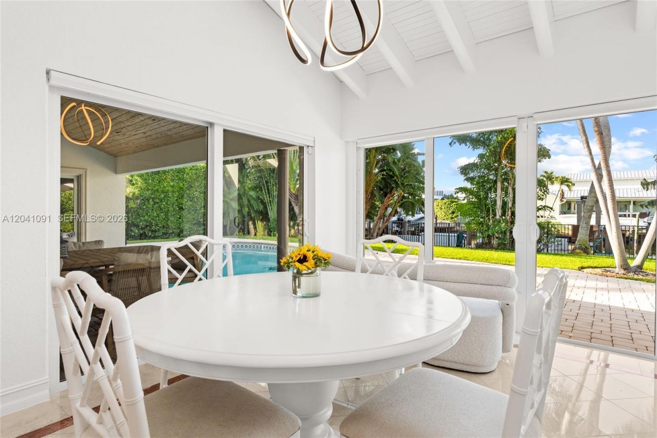 18 Eleuthera Dr, Ocean Ridge, FL 33435 Photo