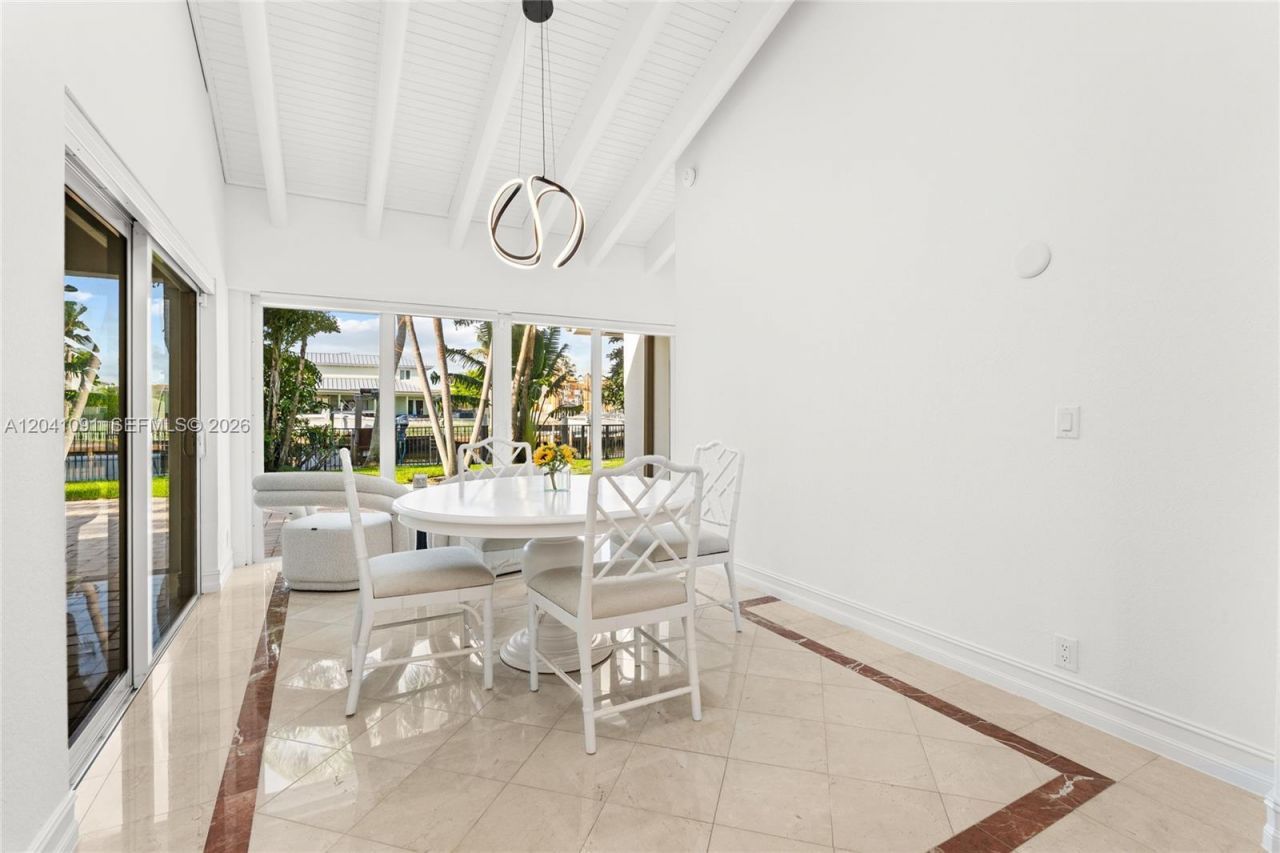 18 Eleuthera Dr, Ocean Ridge, FL 33435 Photo