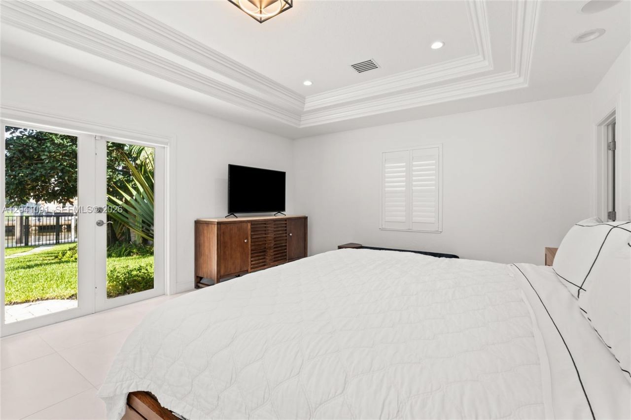 18 Eleuthera Dr, Ocean Ridge, FL 33435 Photo