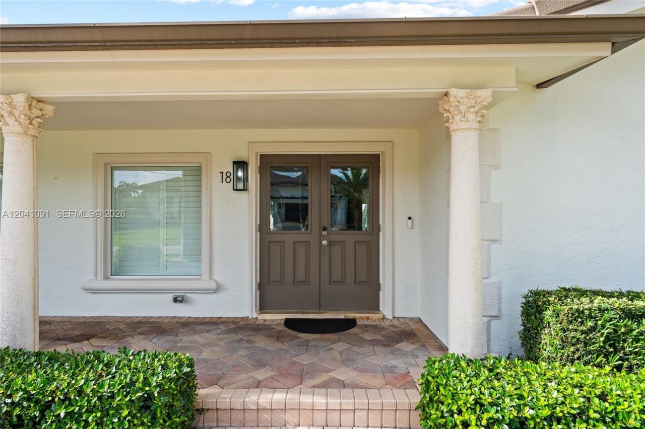 18 Eleuthera Dr, Ocean Ridge, FL 33435 Photo