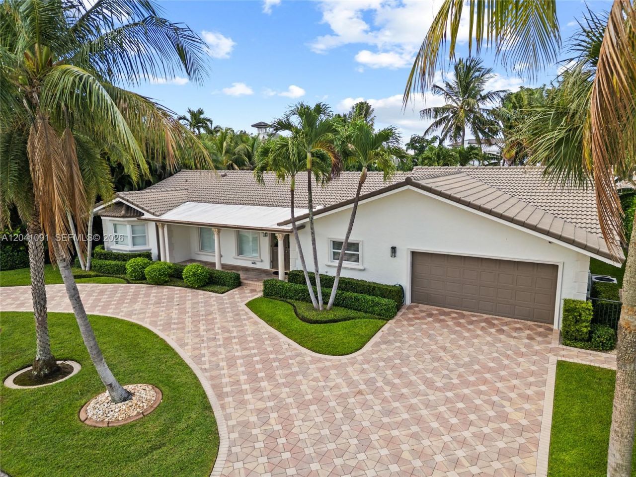 18 Eleuthera Dr, Ocean Ridge, FL 33435 Photo