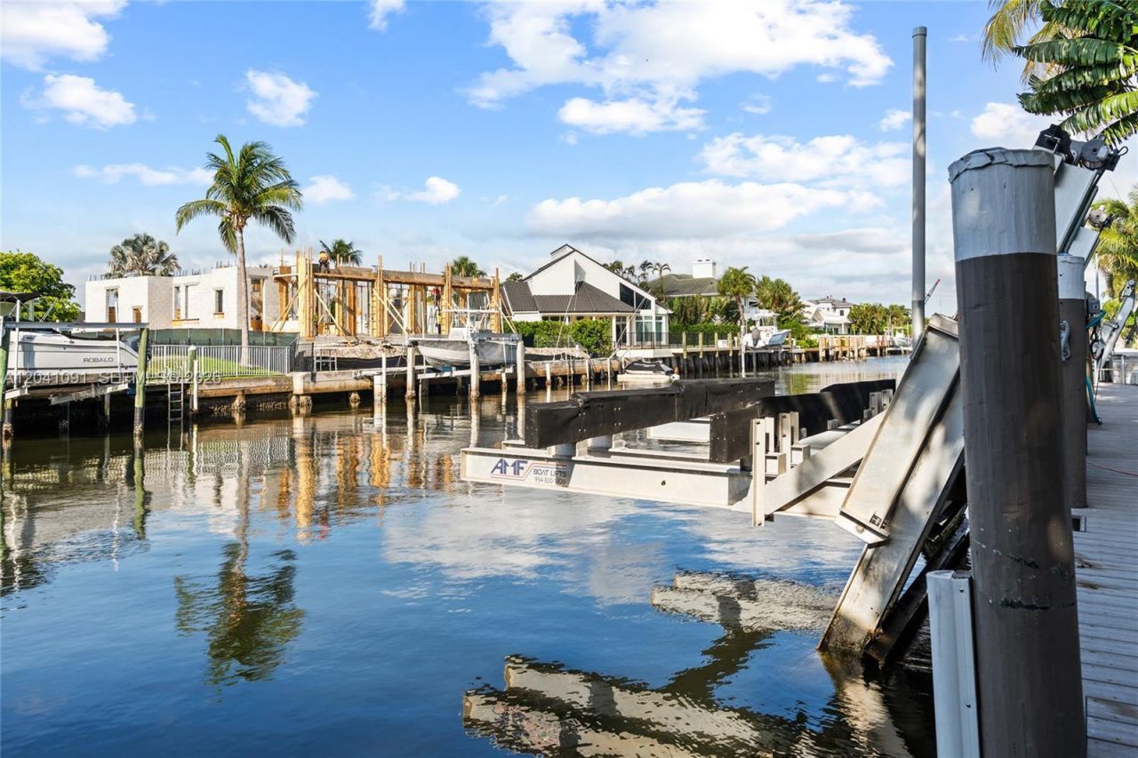 18 Eleuthera Dr, Ocean Ridge, FL 33435 Photo