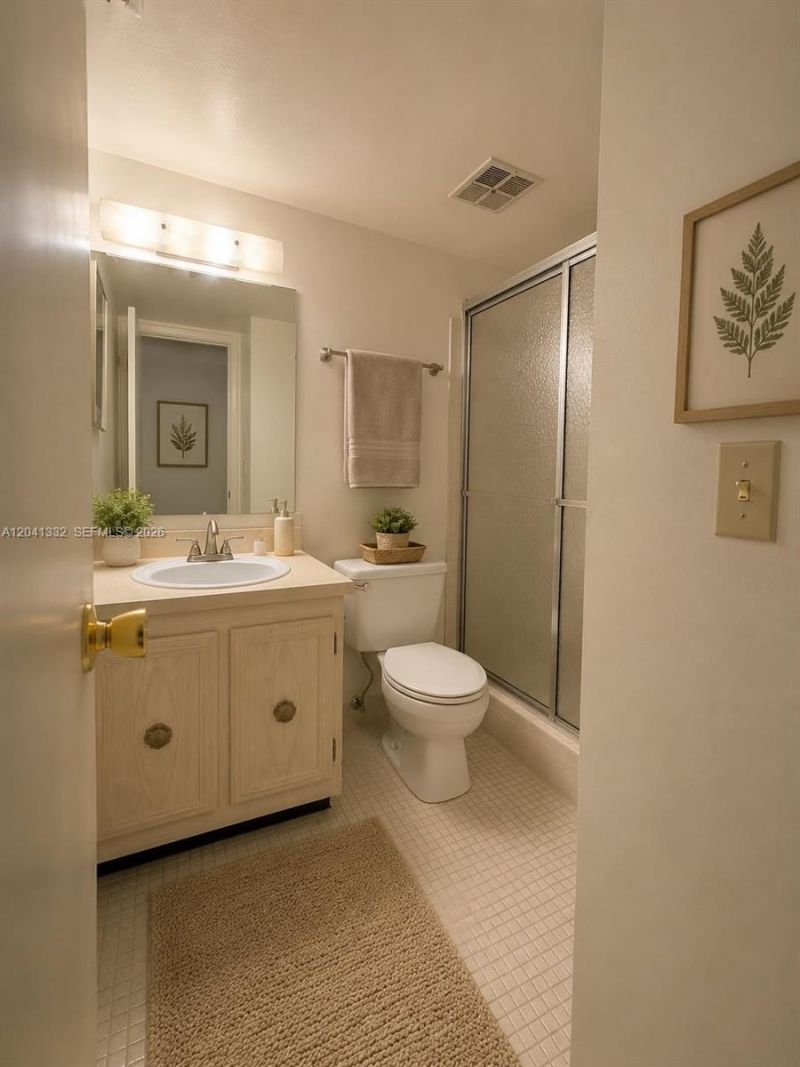 20 Abbey Ln , Unit 101, Delray Beach, FL 33446 Photo