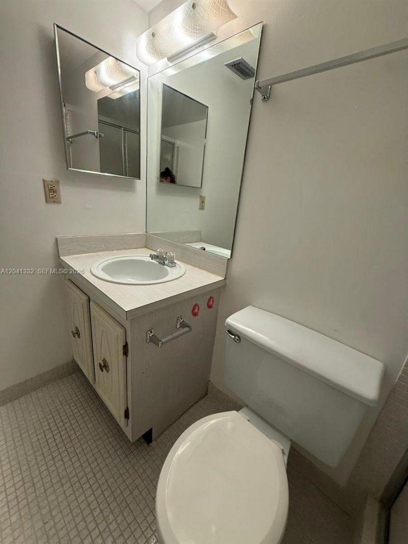 20 Abbey Ln , Unit 101, Delray Beach, FL 33446 Photo