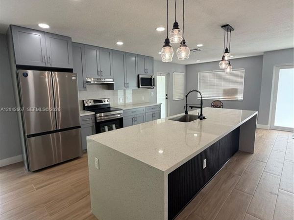 311 NW 33rd Ter , Lauderhill, FL 33311