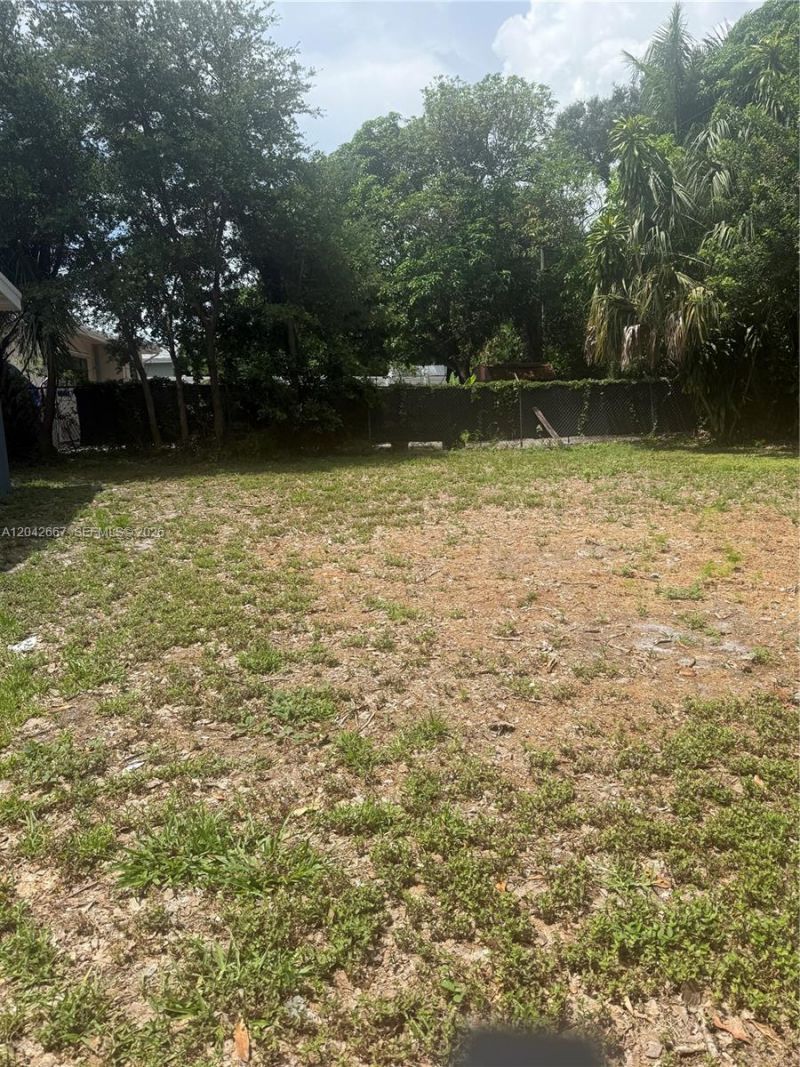 311 NW 33rd Ter , Lauderhill, FL 33311 Photo
