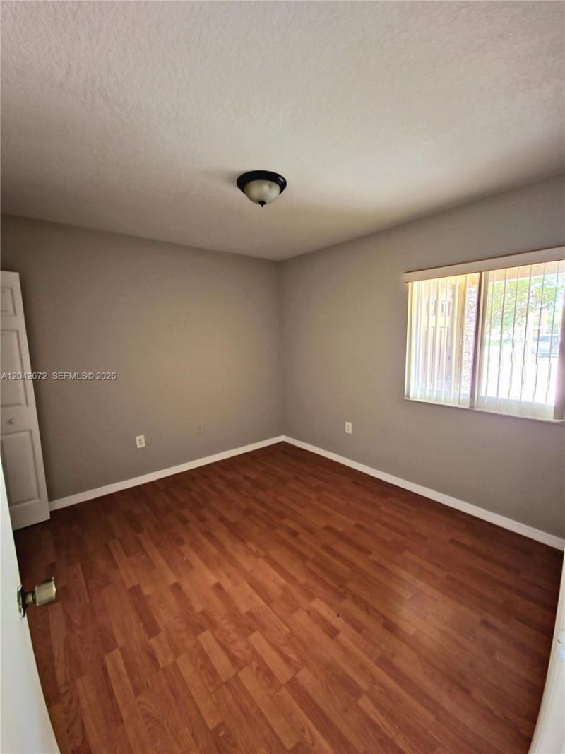 990 NE 33rd Ter , Unit 102, Homestead, FL 33033 Photo