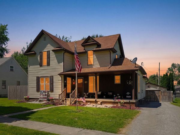 309 W Oak Street, Butler, IN 46721