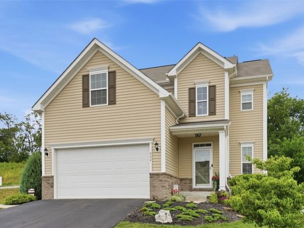 202 Millstream Lane, Zelienople, PA 16063