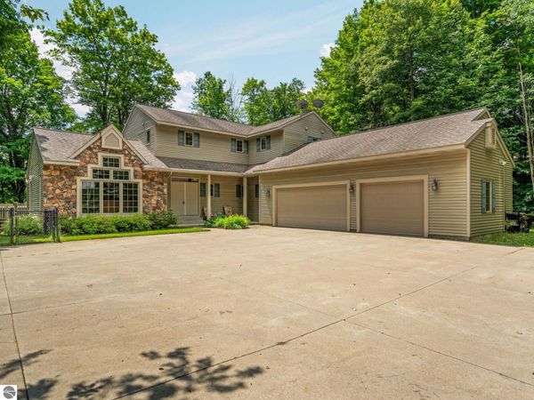 15445 Holly Drive, Thompsonville, MI 00000
