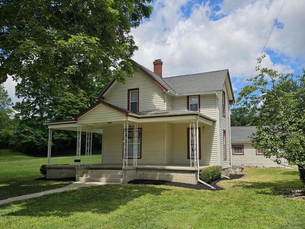 160 E Sandusky Street, Mechanicsburg, OH 43044