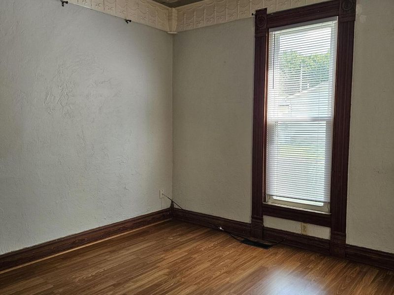 160 E Sandusky Street, Mechanicsburg, OH 43044 Photo 7