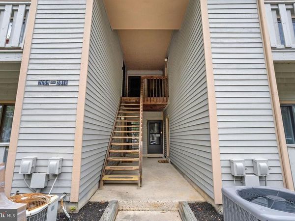 2010 RAVENS ROW, MARLTON, NJ 08053