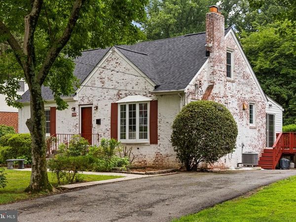 404 LEXINGTON DRIVE, SILVER SPRING, MD 20901