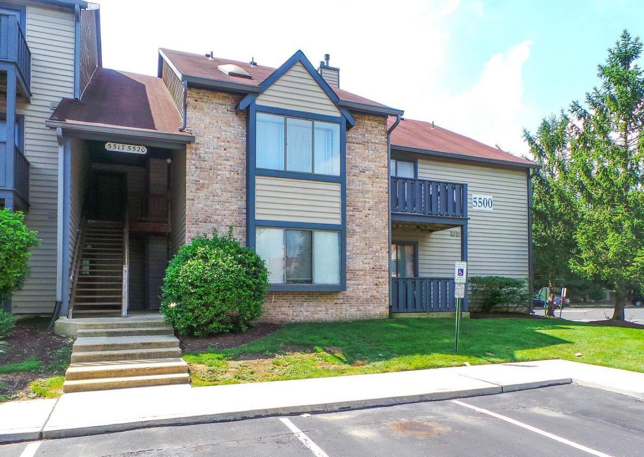5518 A Aberdeen Drive, Mount Laurel, NJ 08054 Main Photo