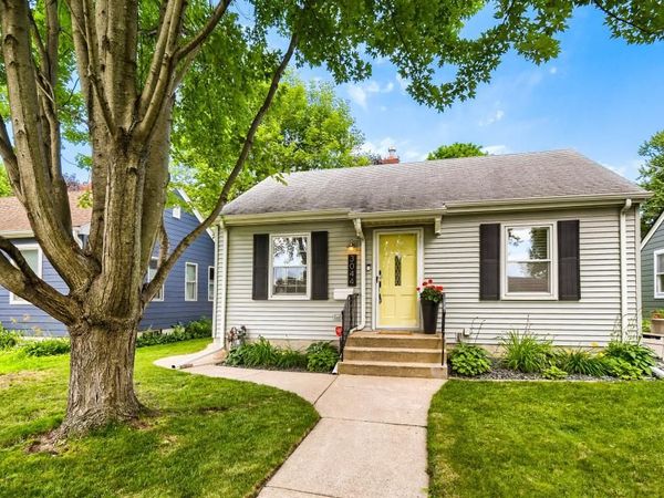 3044 Idaho Avenue S, Saint Louis Park, MN 55426