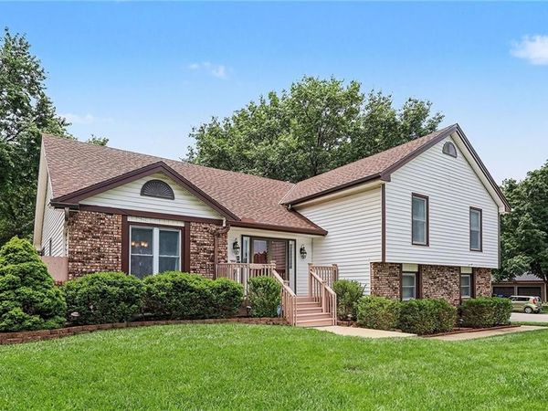 16311 W 143RD Terrace, Olathe, KS 66062