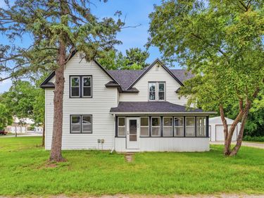 306 3rd Street S, Princeton, MN 55371