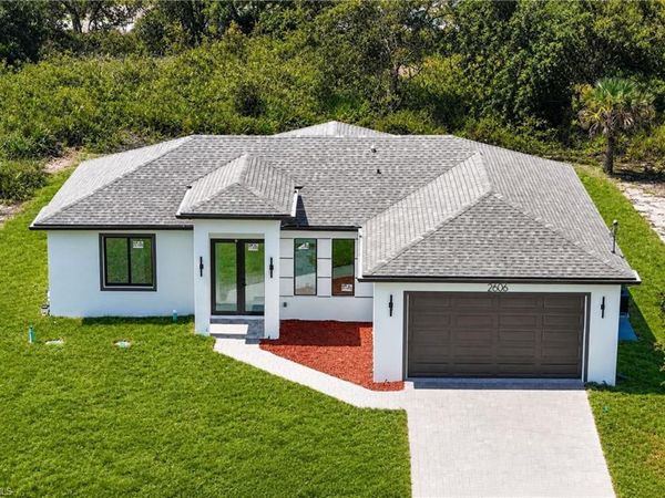 2606 63rd ST W, LEHIGH ACRES, FL 33971