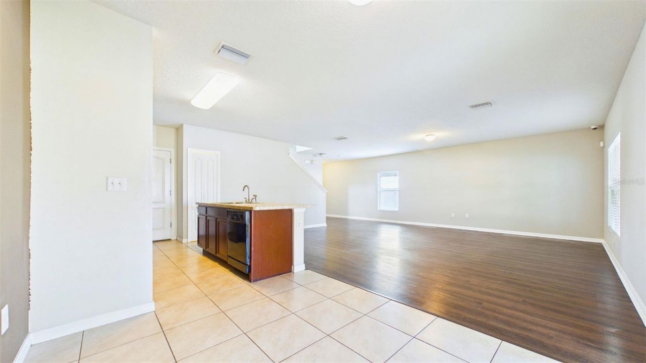 14517 Dunrobin Drive , Wimauma, FL 33598 Photo