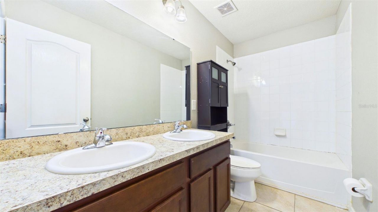 14517 Dunrobin Drive , Wimauma, FL 33598 Photo