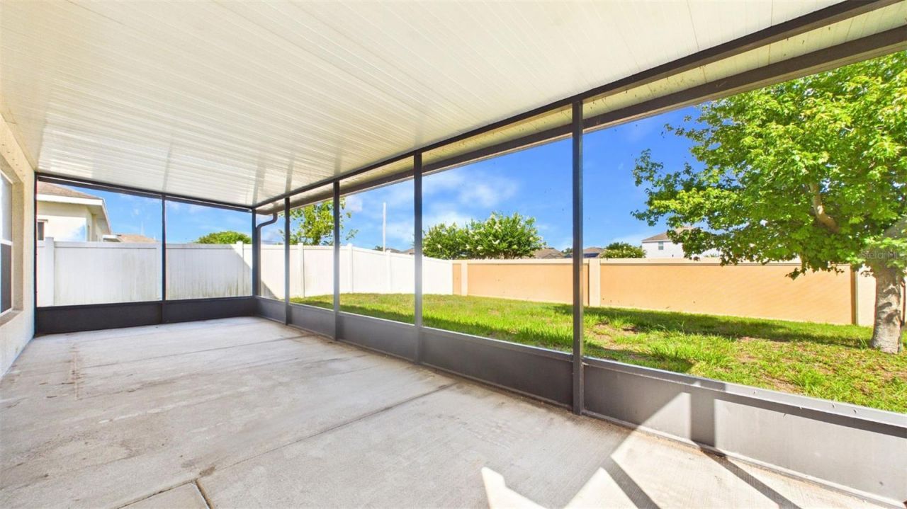 14517 Dunrobin Drive , Wimauma, FL 33598 Photo