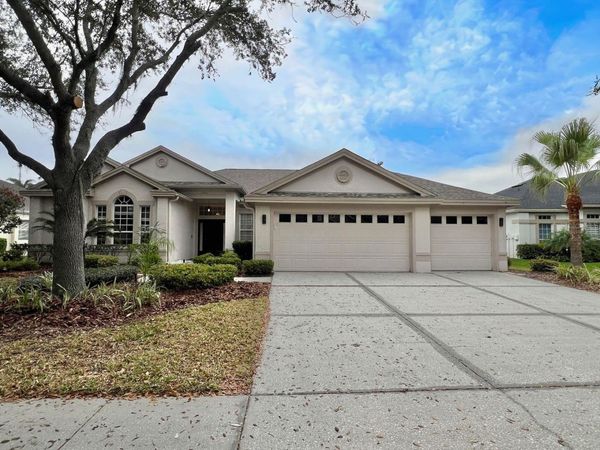 18111 SUGAR BROOKE DRIVE , TAMPA, FL 33647