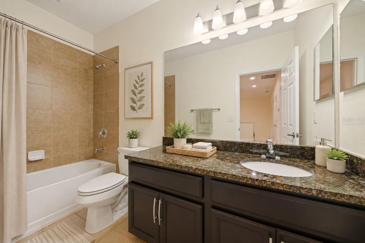8418 Nandina Drive, Sarasota, FL 34240 Photo