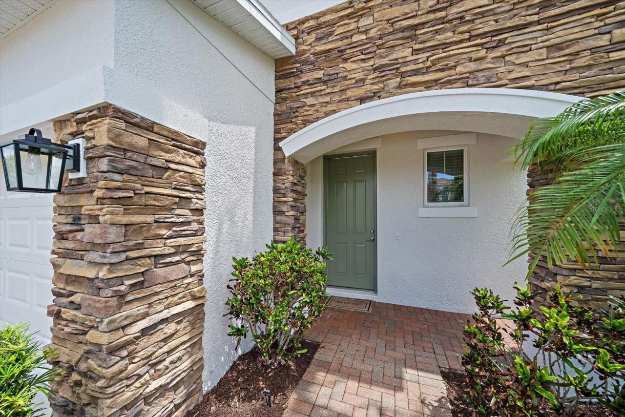8418 Nandina Drive, Sarasota, FL 34240 Photo